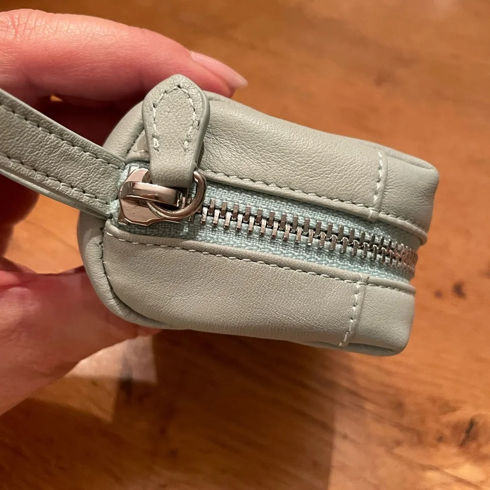 Daniel’s edition by Swarovski, small cosmetic or jewelry pouch, wristlet - Picture 3 of 11